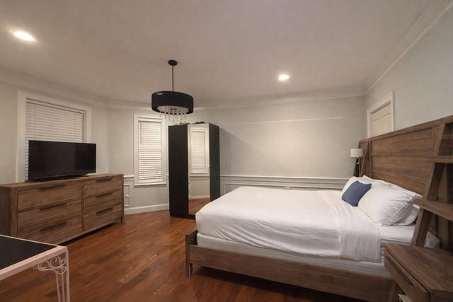 37 W Millbury Rd, Sutton, MA 01590