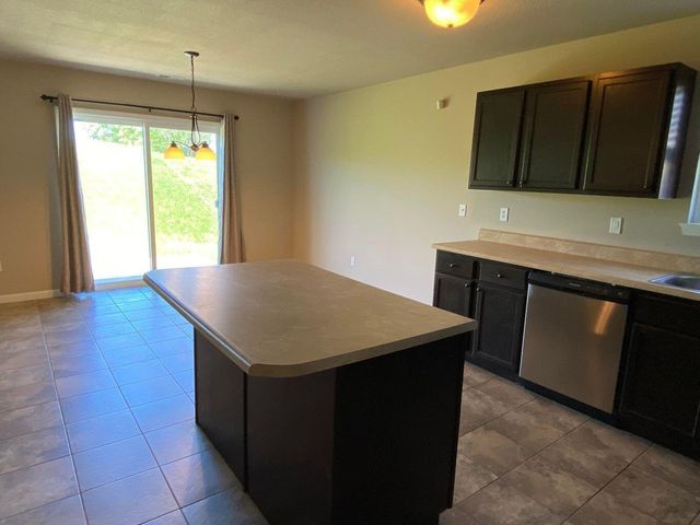 5801 ABERCORN DR, Columbia, MO 65203