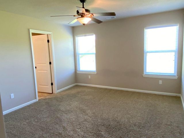 5801 ABERCORN DR, Columbia, MO 65203