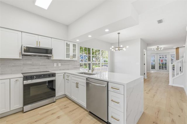 2709 PENZANCE STREET, Palm Harbor, FL 34684