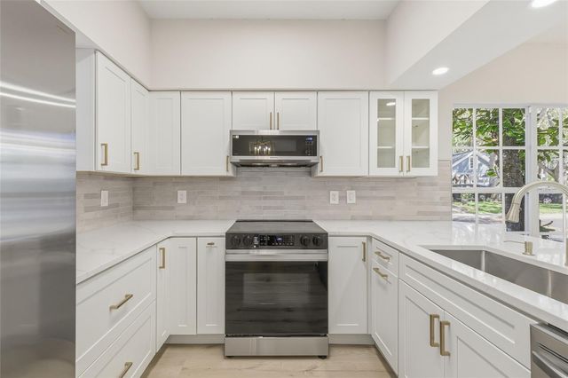 2709 PENZANCE STREET, Palm Harbor, FL 34684