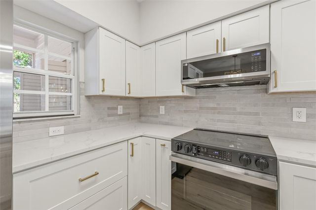 2709 PENZANCE STREET, Palm Harbor, FL 34684