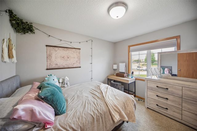 803 SW 50th Street, Ankeny, IA 50023