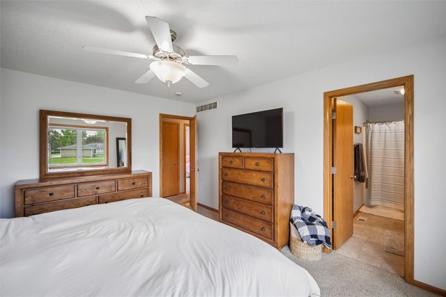 803 SW 50th Street, Ankeny, IA 50023