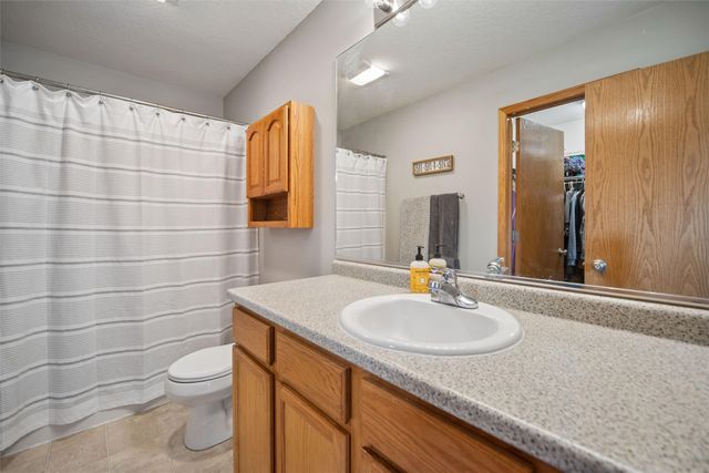 803 SW 50th Street, Ankeny, IA 50023