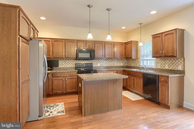 716 S 82ND ST, Harrisburg, PA 17111