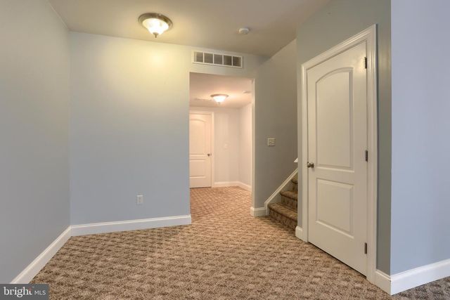 716 S 82ND ST, Harrisburg, PA 17111