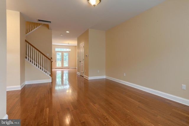 716 S 82ND ST, Harrisburg, PA 17111