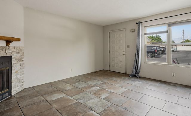 3301 Monroe Street NE UNIT J105, Albuquerque, NM 87110
