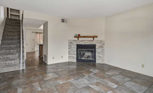 3301 Monroe Street NE UNIT J105, Albuquerque, NM 87110