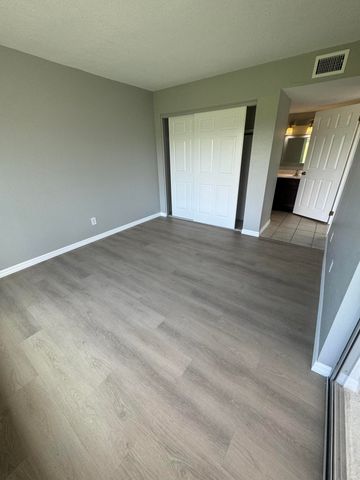 1890 Knox Mcrae Drive 112, Titusville, FL 32780