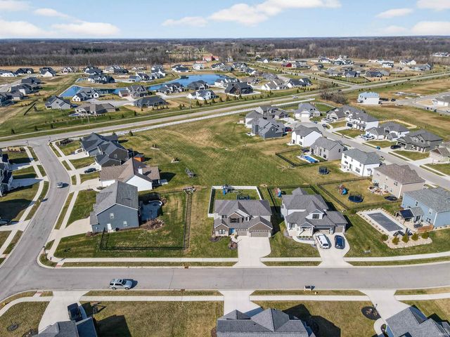 962 Casting Road, Huntertown, IN 46748