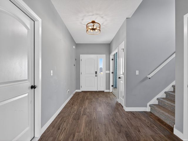 962 Casting Road, Huntertown, IN 46748