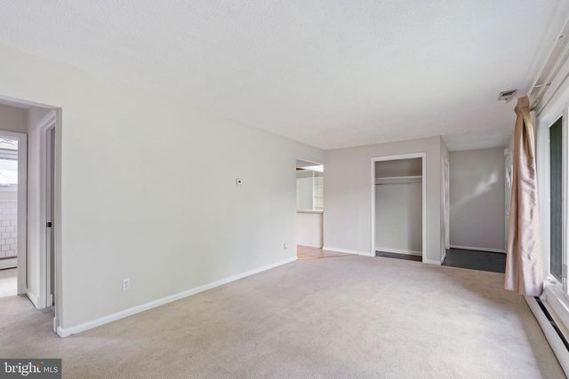 8005 WOODHOLME CIR, Pasadena, MD 21122