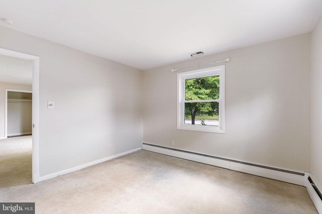 8005 WOODHOLME CIR, Pasadena, MD 21122