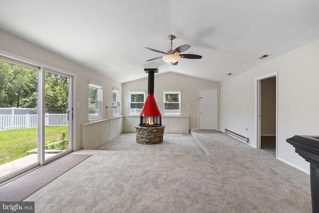 8005 WOODHOLME CIR, Pasadena, MD 21122