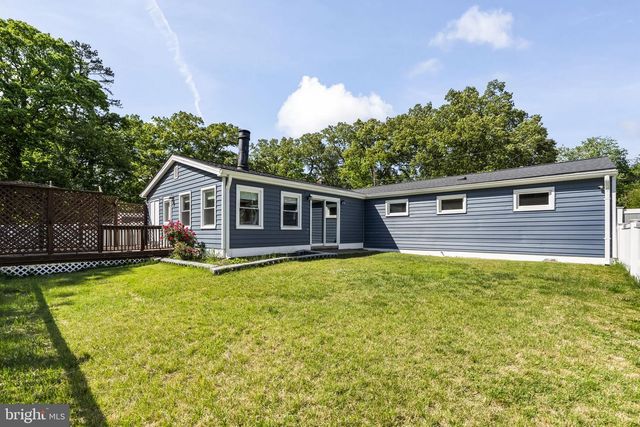 8005 WOODHOLME CIR, Pasadena, MD 21122