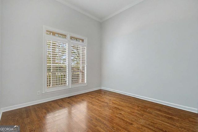 5043 Hickory Hills Drive, Woodstock, GA 30188