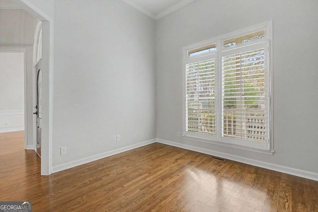 5043 Hickory Hills Drive, Woodstock, GA 30188