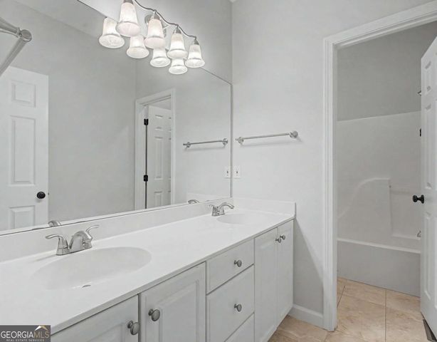 5043 Hickory Hills Drive, Woodstock, GA 30188