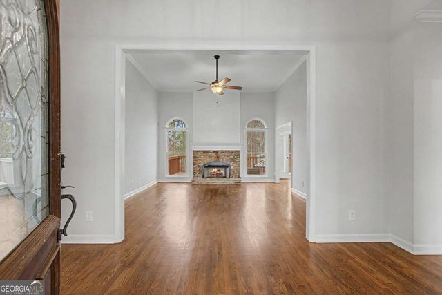 5043 Hickory Hills Drive, Woodstock, GA 30188