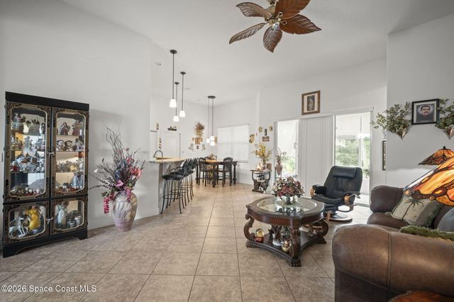 3385 Soft Breeze Circle, West Melbourne, FL 32904
