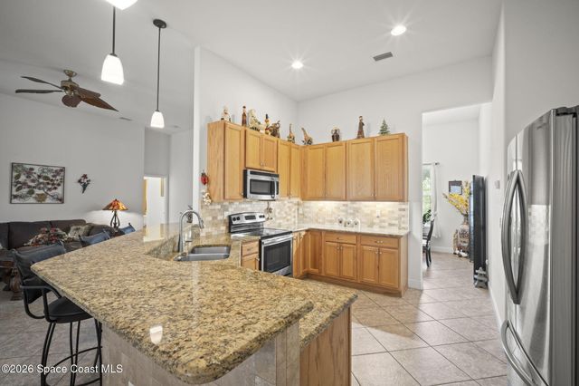 3385 Soft Breeze Circle, West Melbourne, FL 32904
