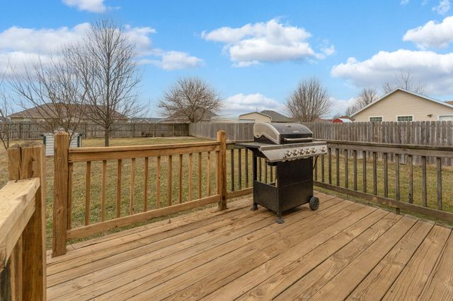 735 S Water Street, Seymour, MO 65746