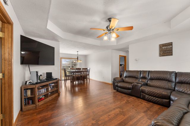 735 S Water Street, Seymour, MO 65746