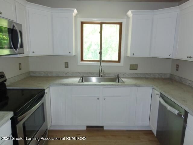 5041 W Willoughby Road 7, Holt, MI 48842