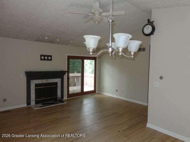 5041 W Willoughby Road 7, Holt, MI 48842