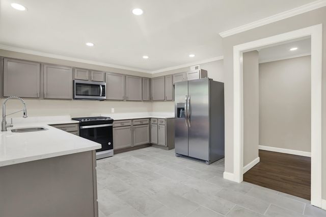 5188 GWYNNE RD, Memphis, TN 38117