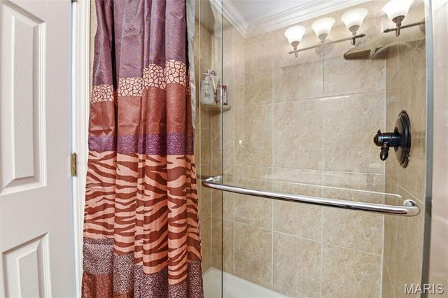 13178 Royal Pines Drive 3, Maryland Heights, MO 63146