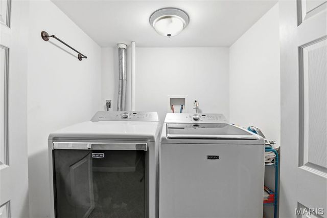 13178 Royal Pines Drive 3, Maryland Heights, MO 63146