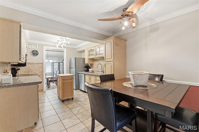 13178 Royal Pines Drive 3, Maryland Heights, MO 63146