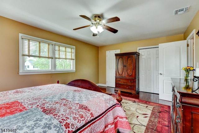 6 Linda St, Parsippany-troy Hills Twp., NJ 07054