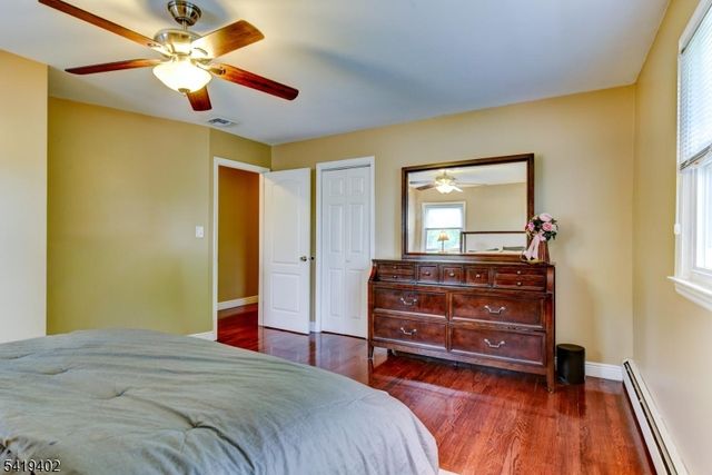 6 Linda St, Parsippany-troy Hills Twp., NJ 07054