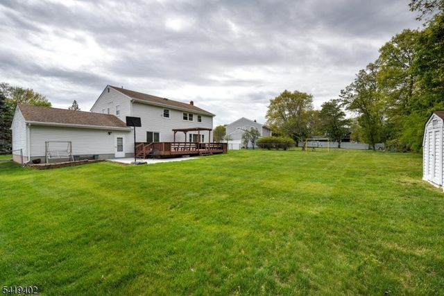 6 Linda St, Parsippany-troy Hills Twp., NJ 07054