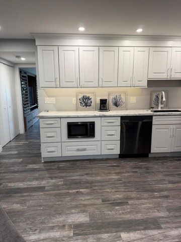 387 Mansfield J, Boca Raton, FL 33434