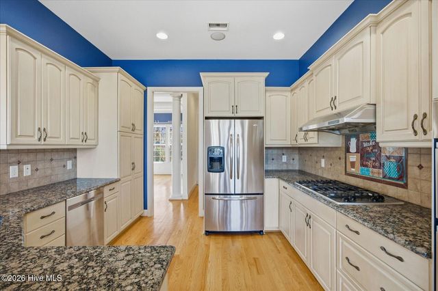 1064 Golden Sands Way, Leland, NC 28451