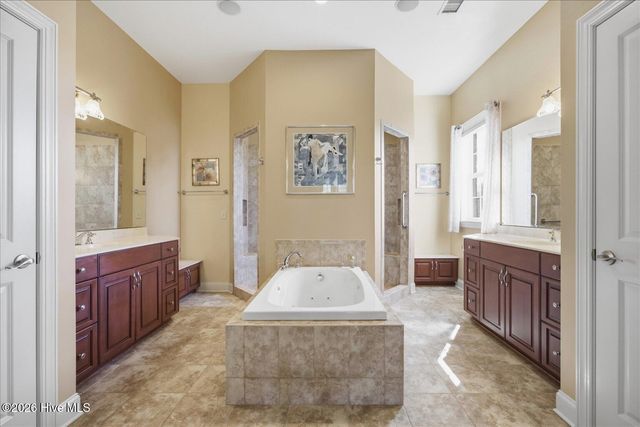 1064 Golden Sands Way, Leland, NC 28451