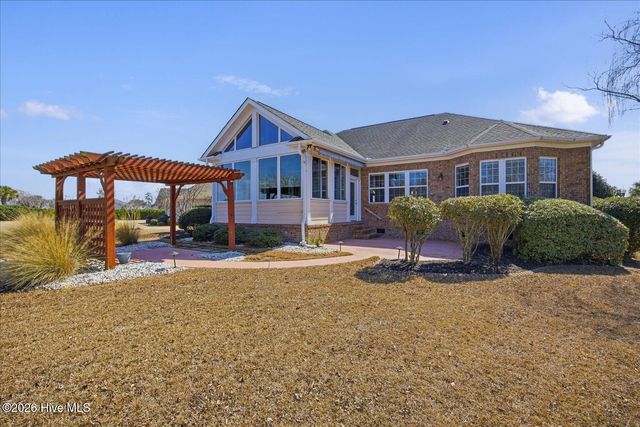 1064 Golden Sands Way, Leland, NC 28451