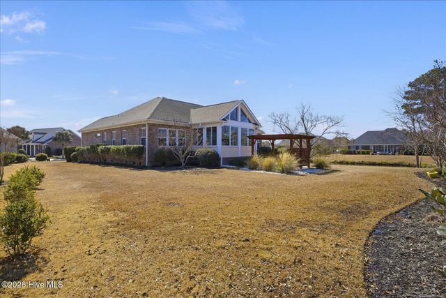 1064 Golden Sands Way, Leland, NC 28451