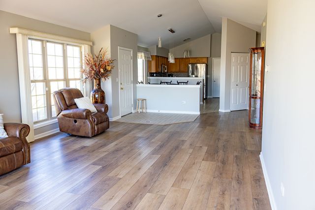 65 Aegina Court, Tinley Park, IL 60477