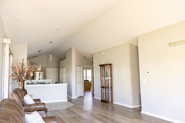 65 Aegina Court, Tinley Park, IL 60477