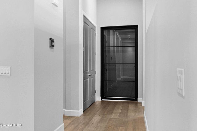 7098 S PORTLAND Avenue, Gilbert, AZ 85298