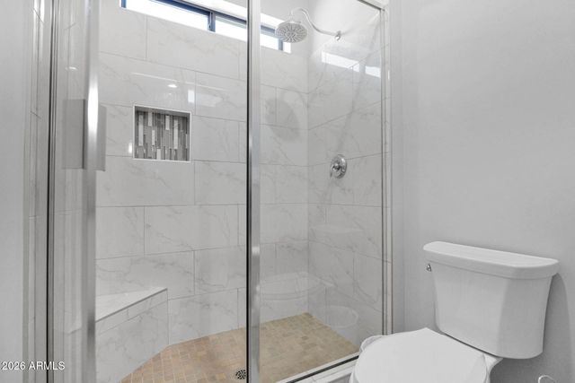 7098 S PORTLAND Avenue, Gilbert, AZ 85298