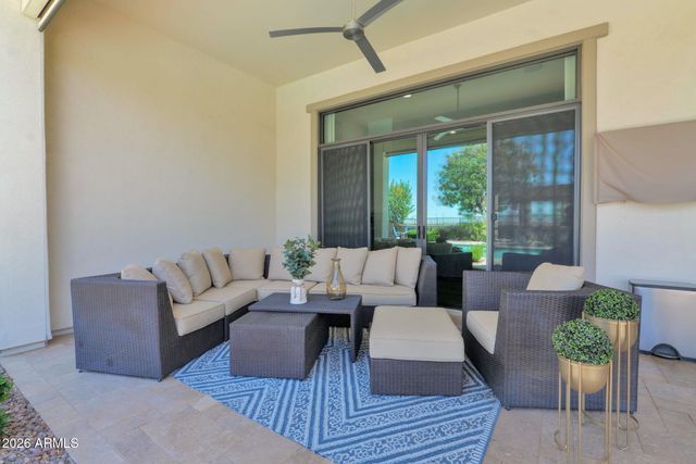 7098 S PORTLAND Avenue, Gilbert, AZ 85298