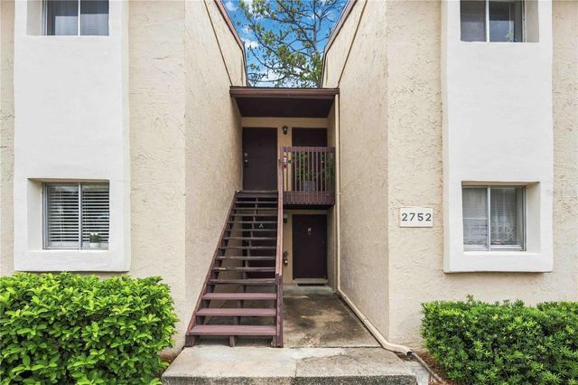 2752 HIDDEN LAKE BOULEVARD C, Sarasota, FL 34237