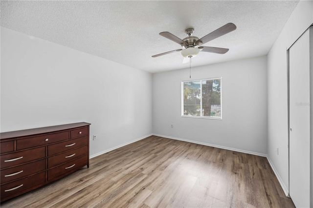 2752 HIDDEN LAKE BOULEVARD C, Sarasota, FL 34237